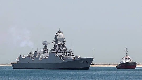 The Indian Navy has deployed warships to Yemen’s coast amid Red Sea conflict (photo: @CaptCoronado/X)
