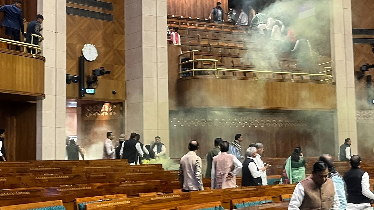 Parliament breach: Delhi Police recover pieces of burnt phone of accused