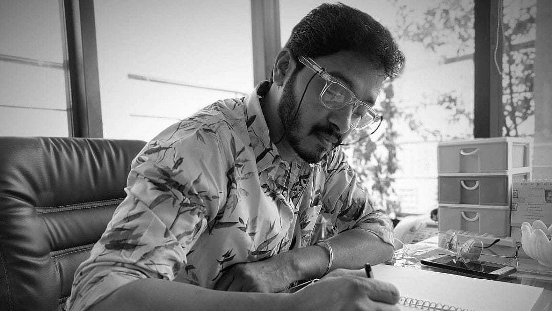 As per reports, Shreyas Talpade underwent angioplasty at around 10 p.m. on 14 December and is currently doing fine. (photo: IANS)