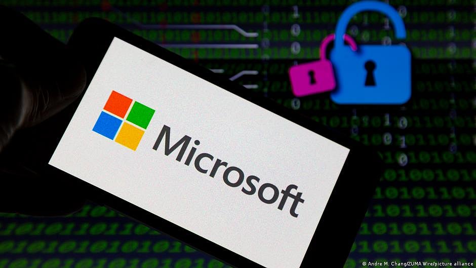 Microsoft employees protest at 50th anniversary party over Israel contract