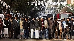 People queue up to cast their vote in 2024 Bangladesh general elections (photo: IANS)