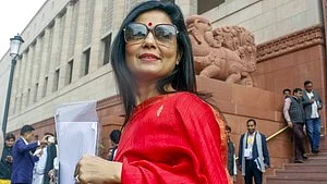 Mahua Moitra (photo: IANS)
