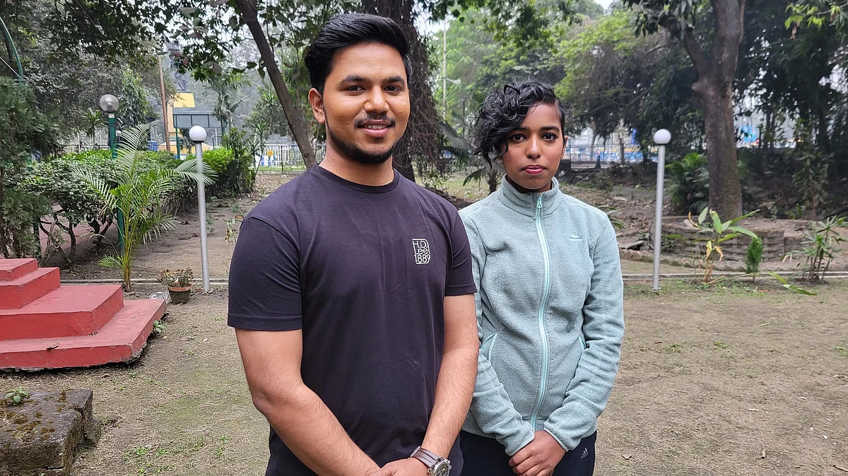 Ojas Pravin Deotale (left) and Aditi Gopichand Swami in Kolkata. (photo: Gautam Bhattacharyya) 