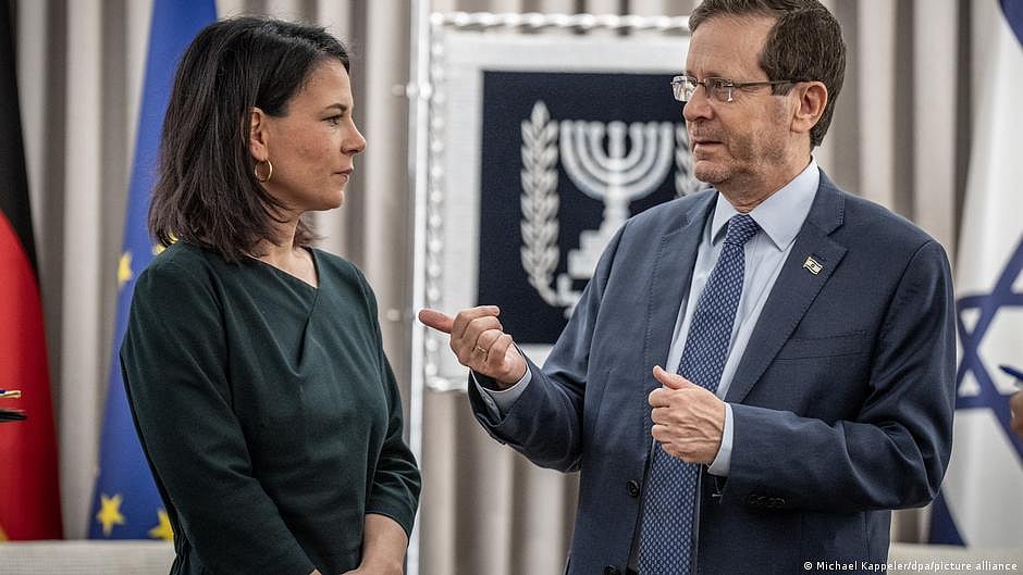 German Foreign Minister Annalena Baerbock met with President Isaac Herzog during a visit to Israel. (photo: DW)