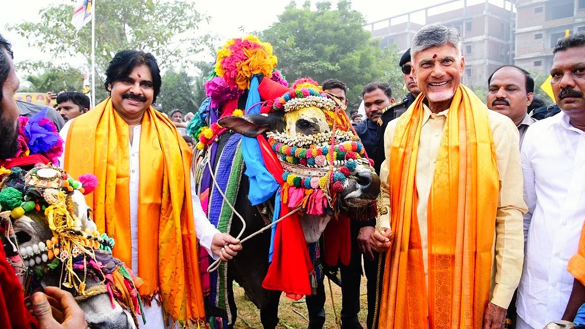 Chandrababu Naidu (right) and Pawan Kalyan at Bhogi celebrations (photo: @ncbn/X)