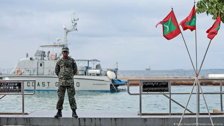 The Maldives say they are open to 'civilian and military vessels from friendly countries'. (photo: DW)