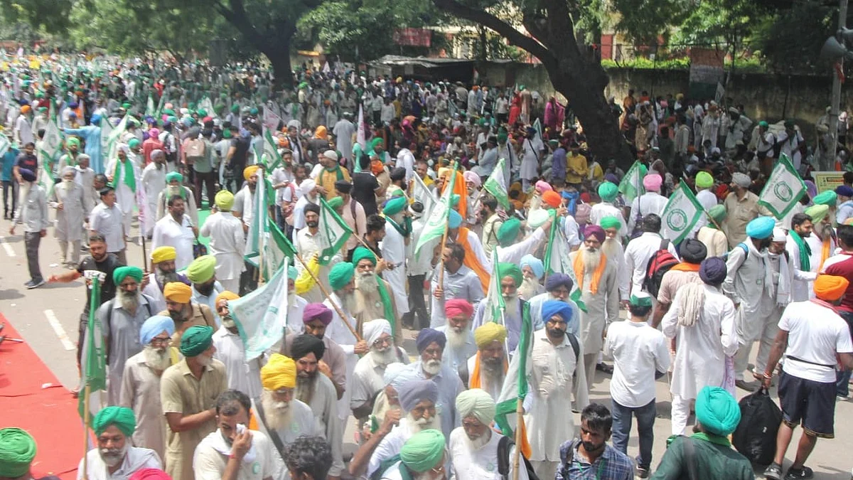 The farmers are pressing the Centre to accept their demands, including a legal guarantee of a Minimum Support Price (MSP) for crops. (photo: National Herald archives)