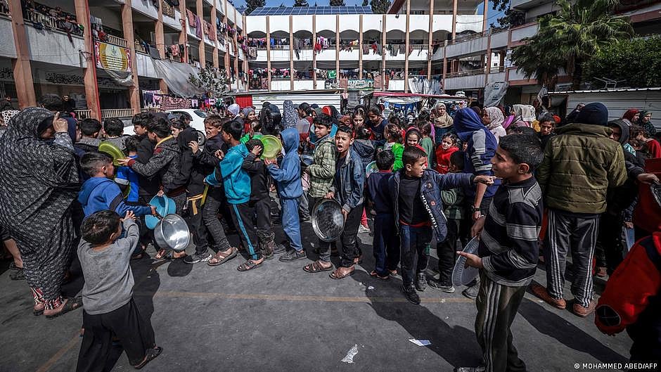 Clean drinking water has become 'incredibly scarce' in Gaza, according to the UN. (photo: DW)