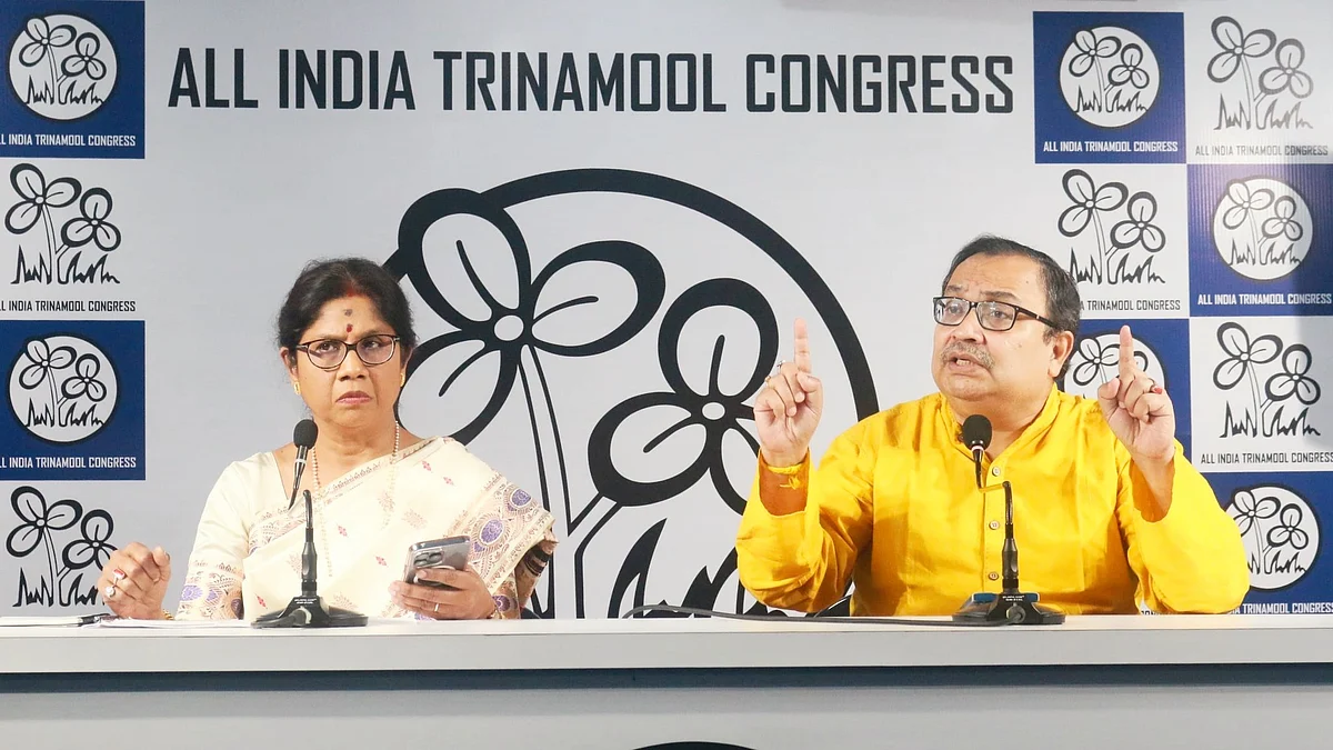 TMC spokesperson Kunal Ghosh (right) with West Bengal minister Shashi Panja (photo: 
@KunalGhoshAgain/X)