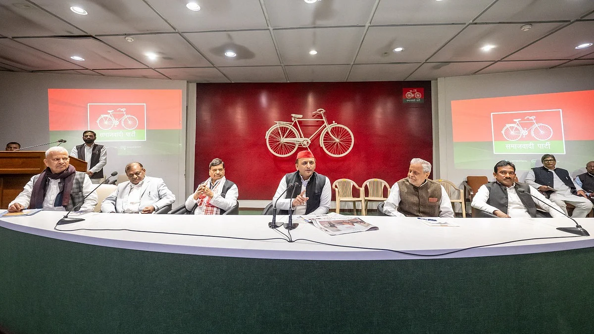 On Monday, the SP had said it offered 17 Lok Sabha seats in Uttar Pradesh to the Congress.

(photo: @yadavakhilesh/X)