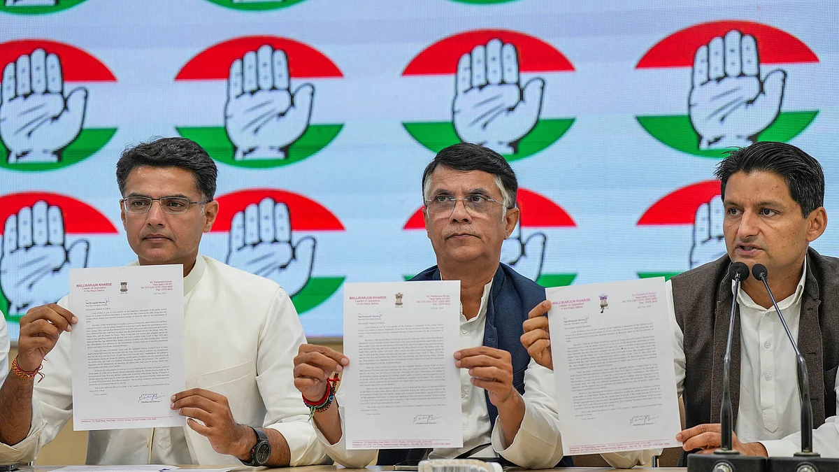 Congress leaders Sachin Pilot (left) , Pawan Khera (middle) and Deepender Singh Hooda (right) during a press conference, at AICC headquarters, in New Delhi, Monday, Feb. 26, 2024 (photo: PTI)
