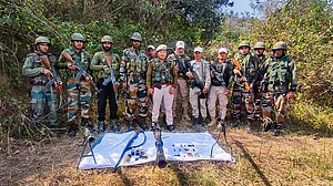 Manipur Police commandos lay down arms in protest against ASP abduction