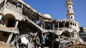 Bombings in Gaza have caused severe mental health problems to its children (photo: IANS)