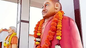 The two statues in question (photo: IANS)