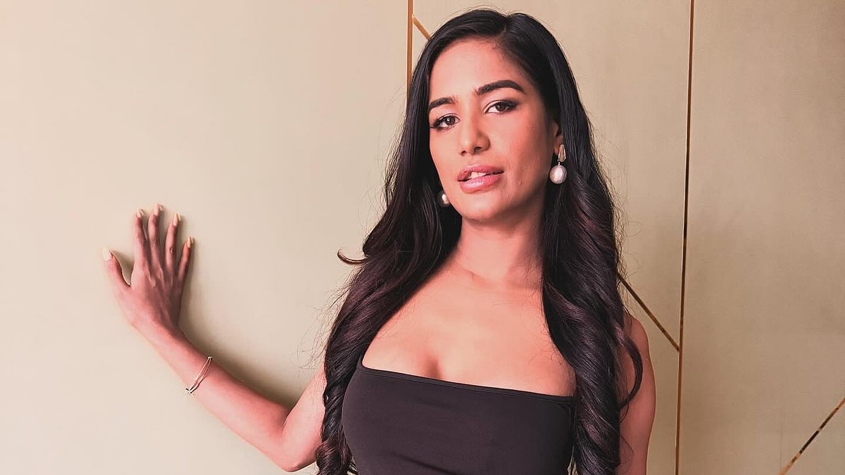 Actress-model Poonam Pandey succumbs to cancer