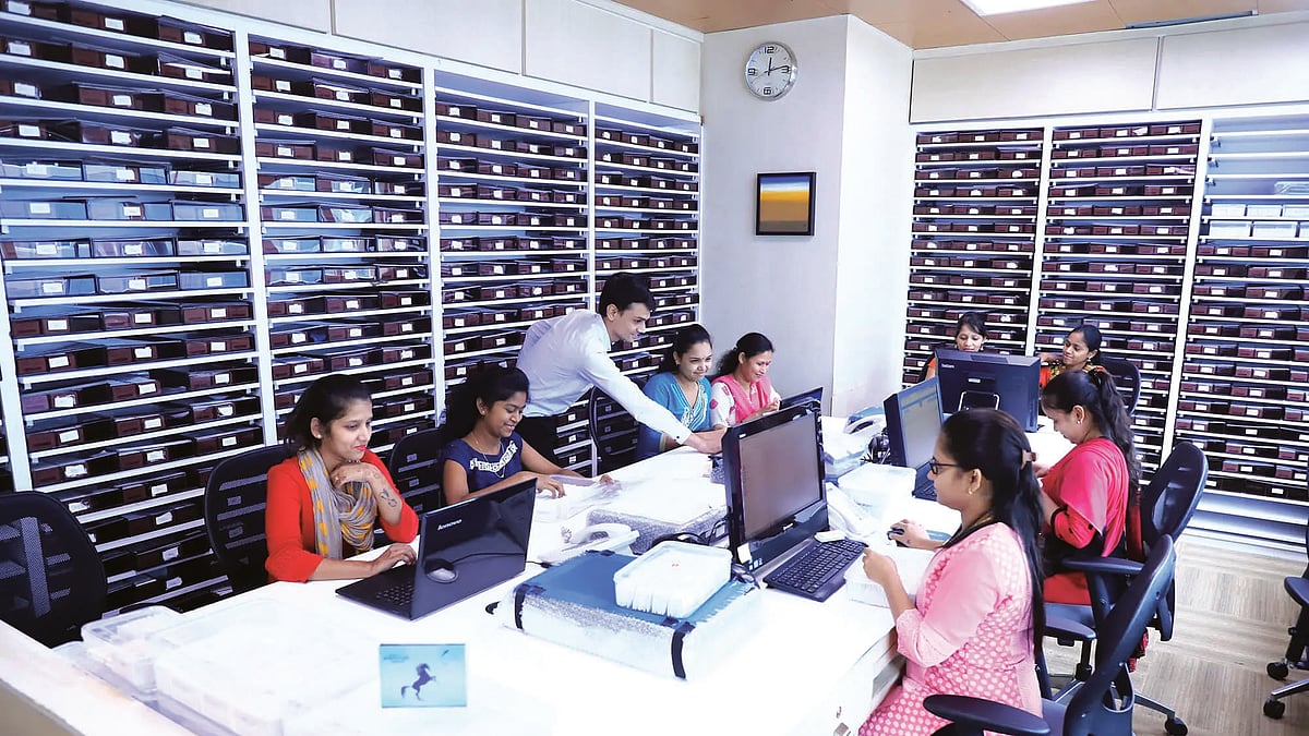 Will other diamond traders too shift back to Mumbai from Surat?