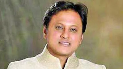 Shiv Sena (UBT) leader Abhishek Ghosalkar, who was shot dead on a Facebook Live event in Borivali on 8 February (photo courtesy @MilindSagare1/X)
