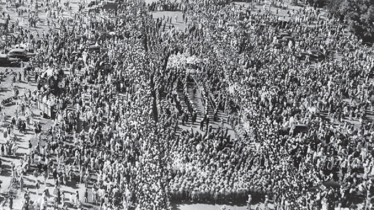 The funeral procession for Mahatma Gandhi in New Delhi on  31 January 1948. Gandhi had been shot dead by Nathuram Godse the day before (photo: National Herald archives)
