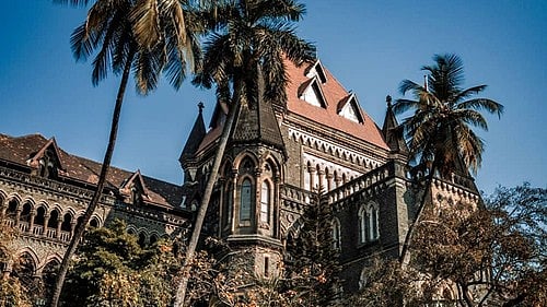 Bombay High Court quashes Look Out Circulars against Rhea Chakraborty, family in Sushant Singh Rajput case (photo: IANS)