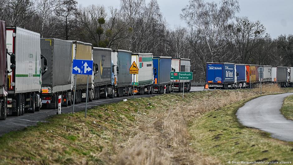 Ukraine: EU plans more tariff-free trade, and limits