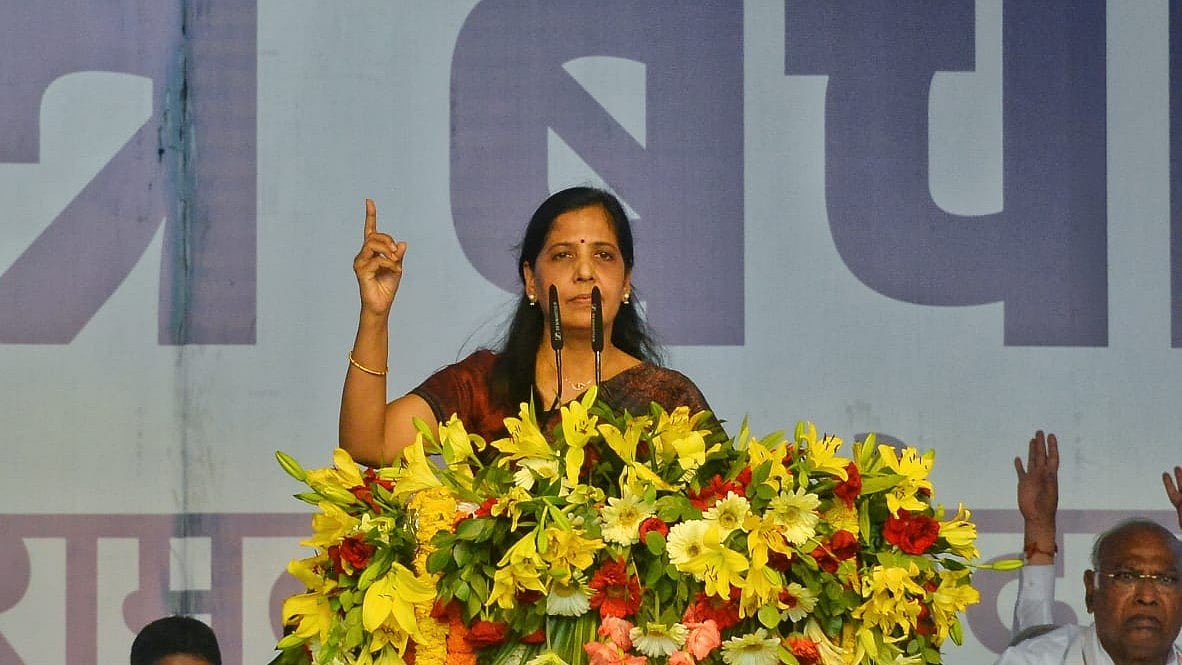 Delhi CM is being treated as a "most wanted terrorist", says Sunita Kejriwal