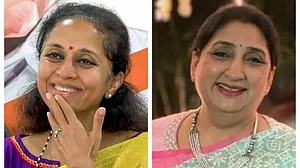 Supriya Sule (left) and Sunetra Pawar