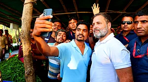 BJNY: Rahul Gandhi ends Gujarat leg with tribute to Sardar Patel