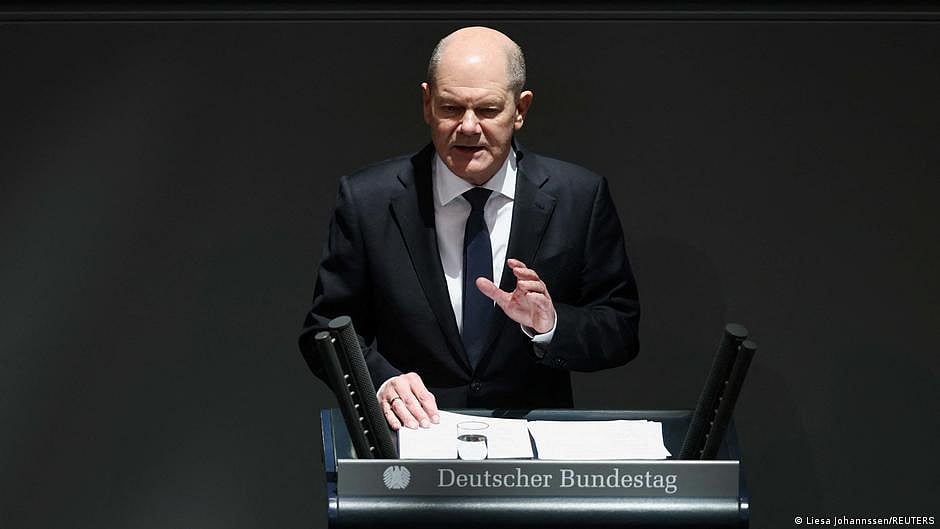 Europe should continue supporting Ukraine, reject peace of dictate: Scholz