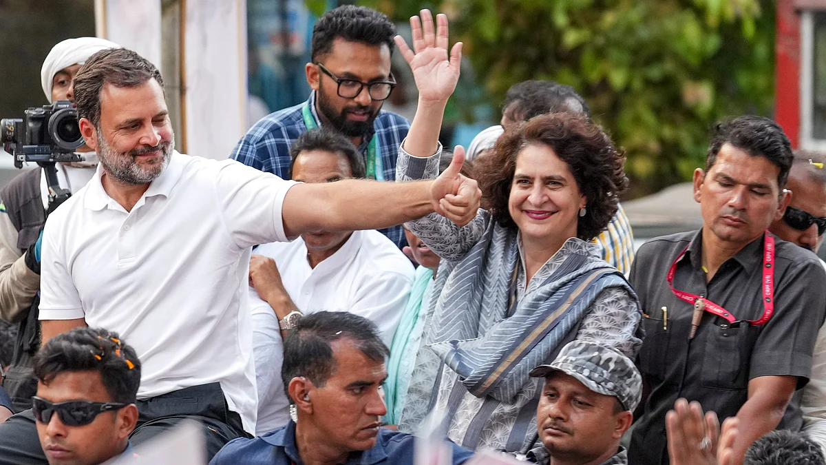 Congress leader Rahul Gandhi and Priyanka Gandhi Vadra during BJNY in Mumbai on 16 March (photo: PTI)