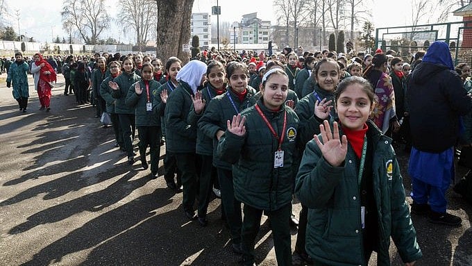 Jammu & Kashmir: Teachers at PM's rally so schools, universities postpone exams?