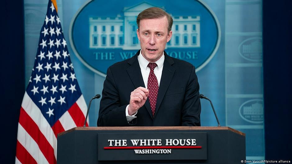 US to send 'emergency' military aid to Ukraine