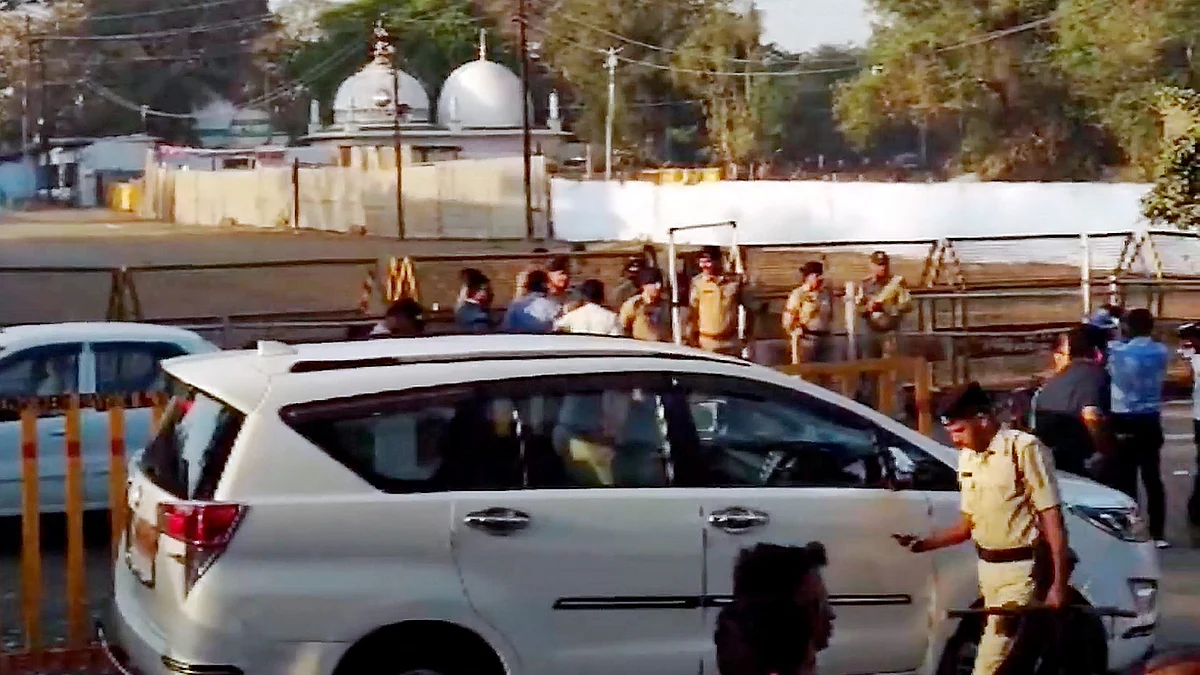 Security personnel stand guard outside the Bhojshala/Kamal Maula Mosque complex in Dhar (photo: PTI)
