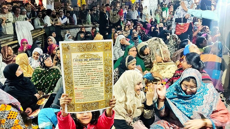Anti-CAA protesters at Delhi's Shaheen Bagh, February 2020
(photo: @TabeenahAnjum/X)