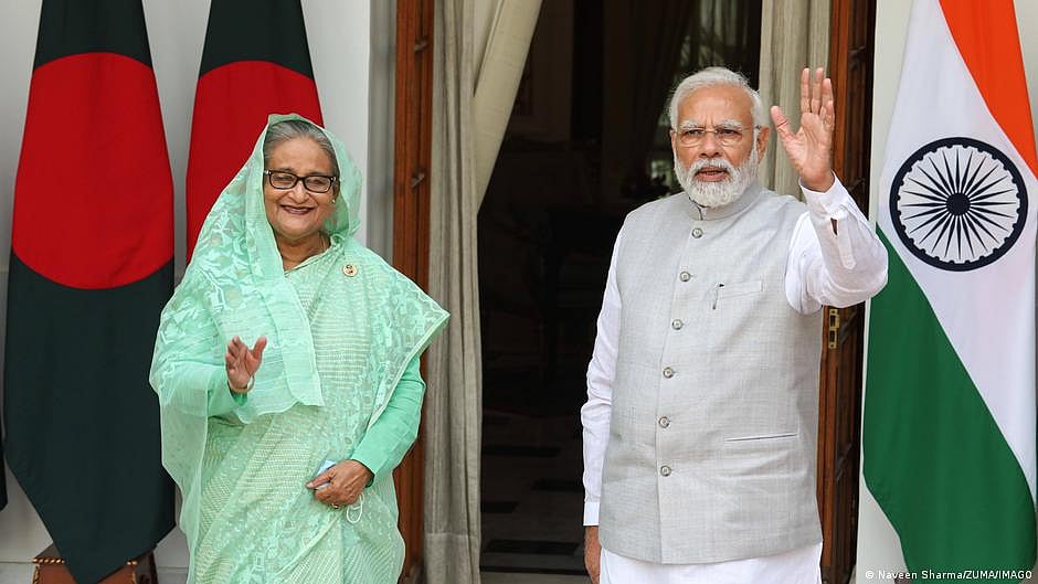 Prime Minister Sheikh Hasina (left), now in her fourth consecutive term, with India counterpart Narendra Modi (right) (photo: DW)
