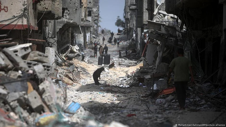 Five months after Hamas' attack on Israel, cease-fire talks are still faltering and the humanitarian situation in Gaza is deteriorating. (photo: DW)