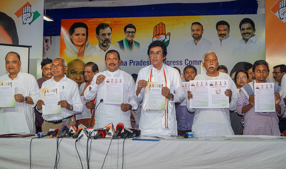 Odisha: Congress promises farm loan waiver, Rs 3,000 unemployment allowance