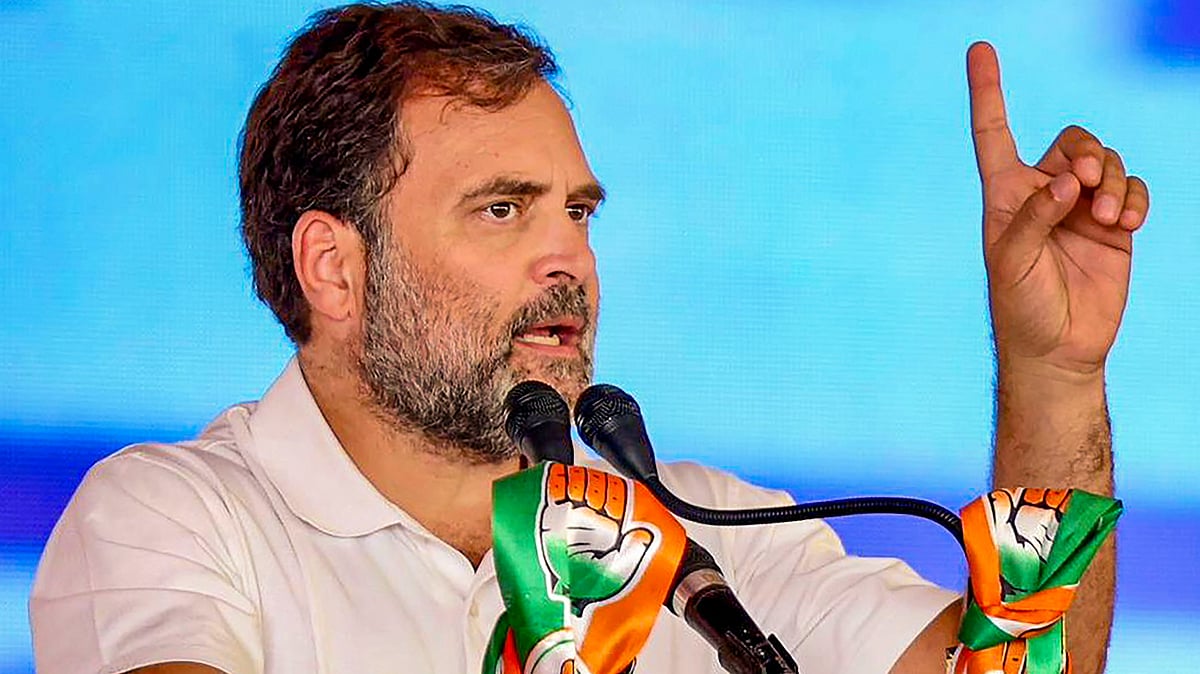 Congress leader Rahul Gandhi addresses a public meeting in Anupgarh on 11 April (photo: PTI)