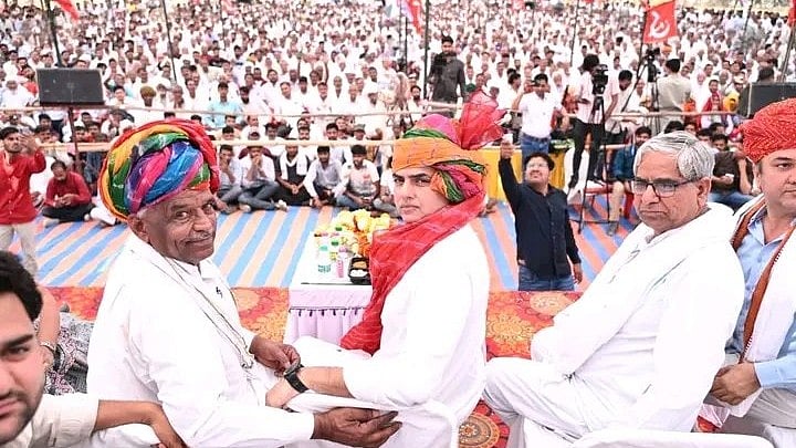 Congress leader Sachin Pilot (centre) campaigns in Sikar on behalf of Amra Ram of the CPM, one of the INDIA allies in Rajasthan (photo courtesy @harsh2024/X)