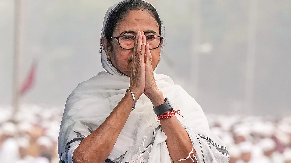 TMC chief Mamata Banerjee in Kolkata on 11 April (photo: PTI)