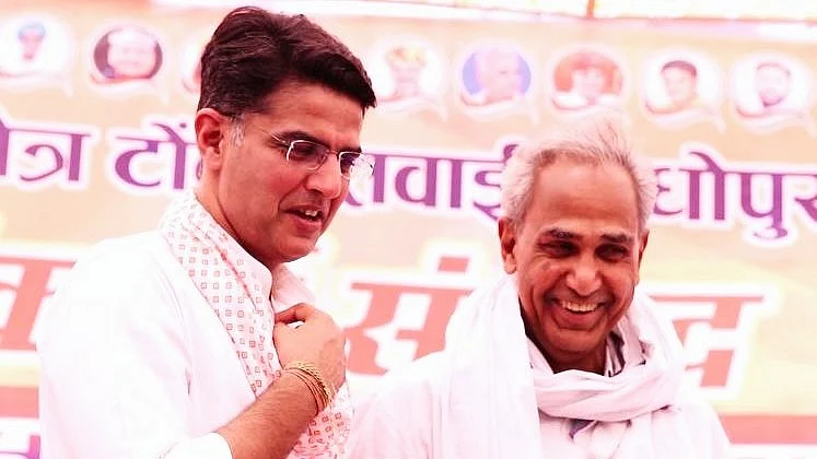 Sachin Pilot with Congress candidate Harish Meena (right) in Tonk (photo: @SachinPilot/X)