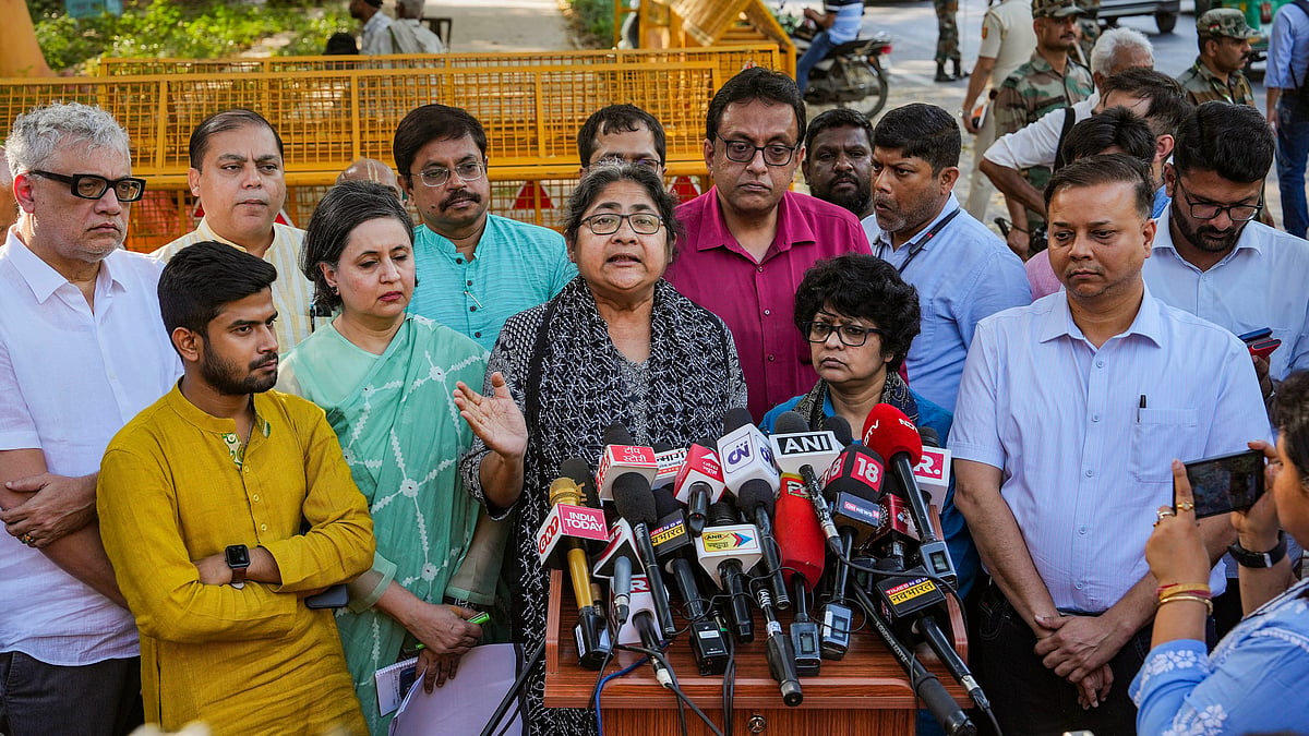 TMC leaders holding dharna outside EC office detained by Delhi Police