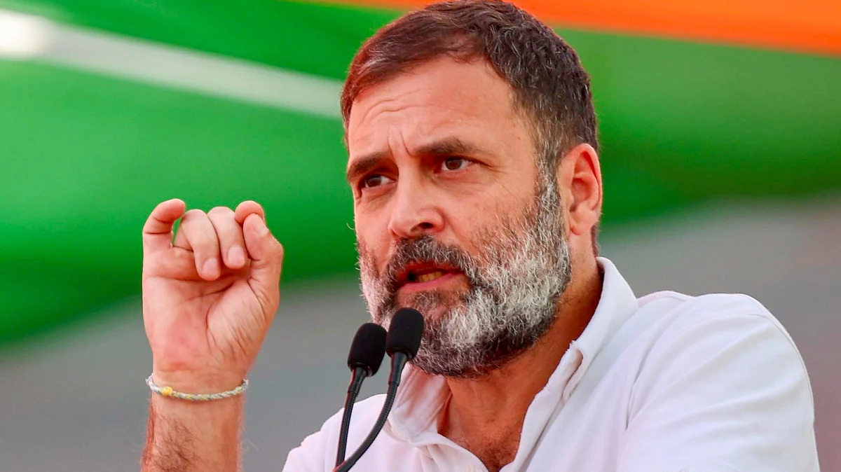 Rahul Gandhi addresses a public meeting in Solapur on 24 April (photo: PTI)