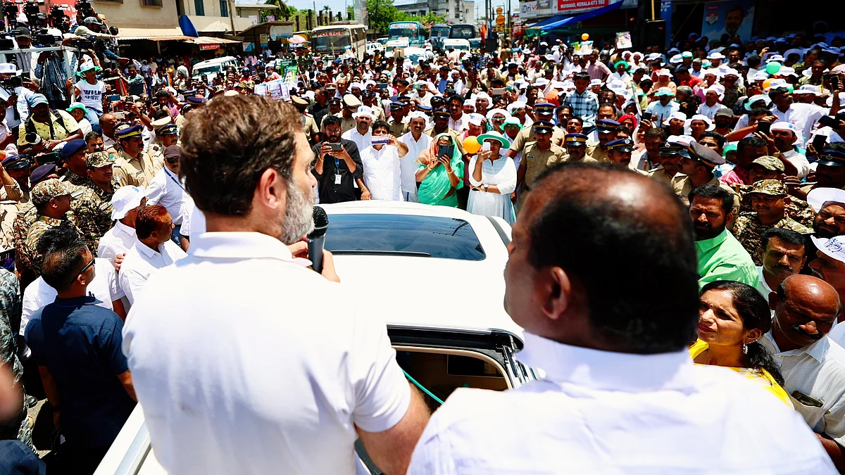Rahul Gandhi in Wayanad (photo: @INCIndia/X)