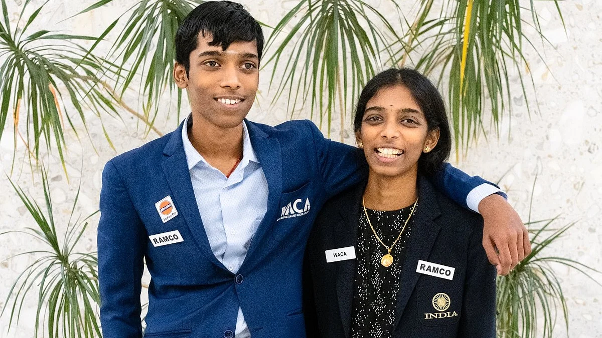 Praggnanandhaa and Vaishali Anand, the first-ever pair of siblings to have qualified for Candidates Chess (photo: @Photochess/X) 