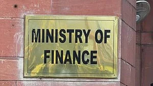 Both competitive and non-competitive bids must be submitted electronically on 12 April (photo: IANS)