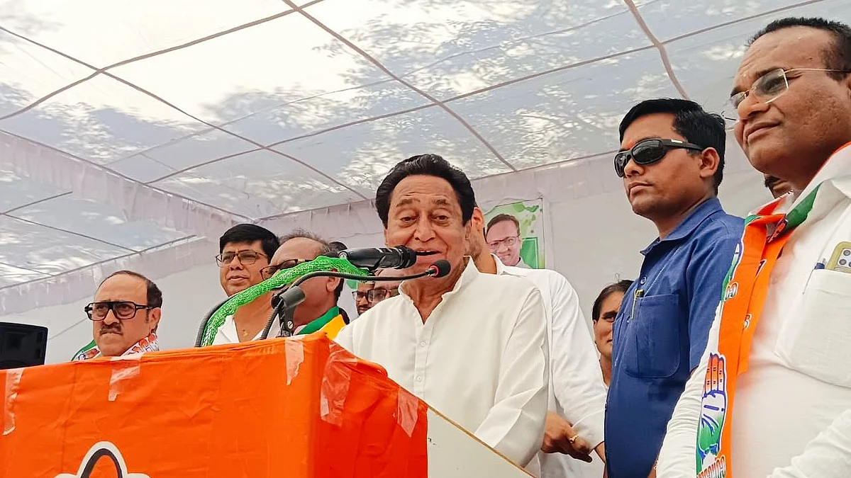 Kamal Nath at an election rally in Chhindwara (photo: @OfficeOfKNath/X)