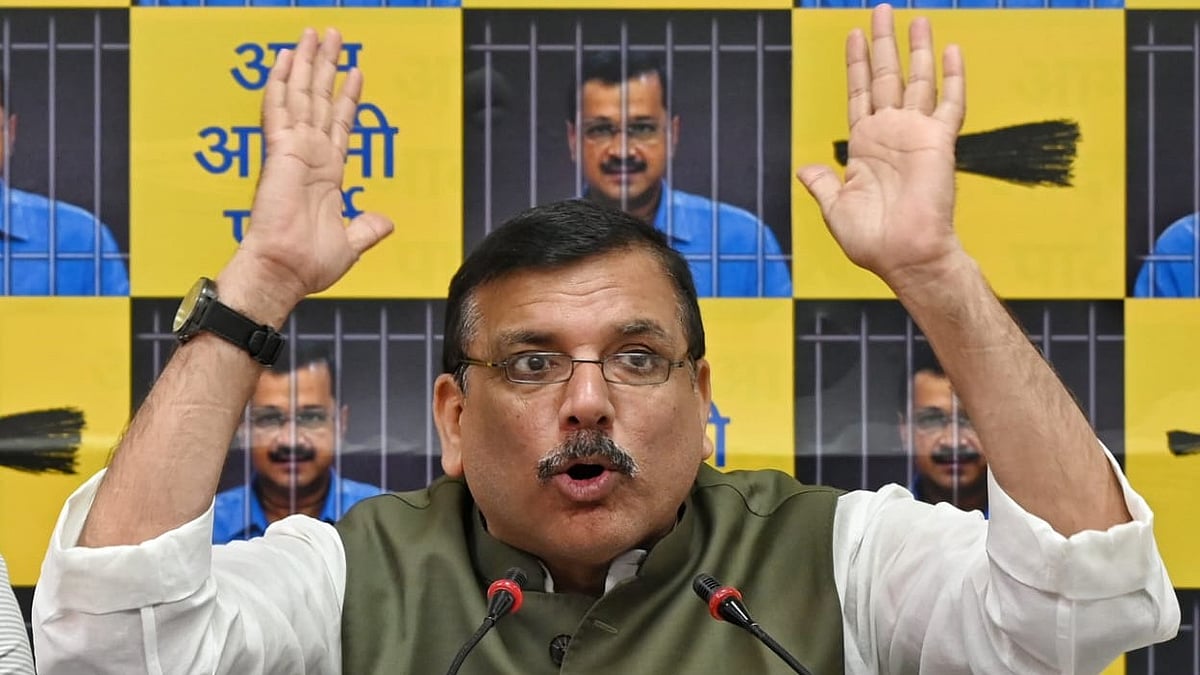 Aam Aadmi Party MP Sanjay Singh at a press conference in New Delhi (photo: Vipin/National Herald)