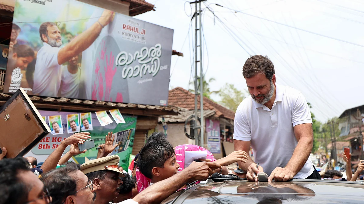Rahul Gandhi during his campaign in Wayanad (photo: INC)