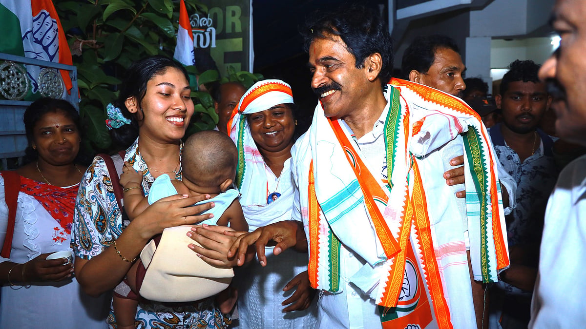 Women and youth are among the focus of the Congress guarantees, and those are the spotlights of K.C. Venugopal's Kerala campaign (photo: SIBY/NationalHerald)