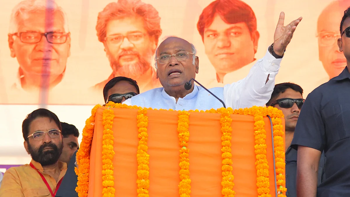 Mallikarjun Kharge urges people to vote in large numbers in the ongoing Lok Sabha polls (photo: @INCIndia/X)